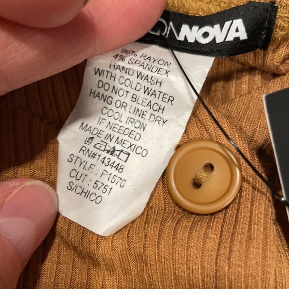 NWT Fool In Love Off Shoulder Bodysuit - Mustard - Picture 3 of 6